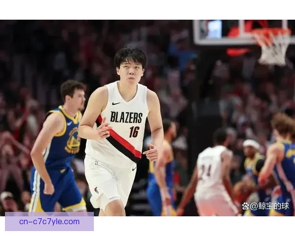 杨瀚森垃圾时间零数据主动要位 杨瀚森垃圾时间零数据主动要位