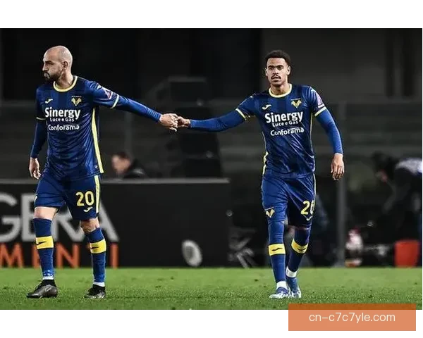 乌迪内斯对阵萨索洛焦点首发战