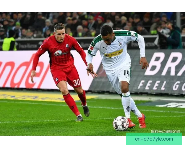 半场朗斯比零阿卜杜勒抽射破门